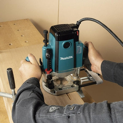 Fresadora 6/8/12mm 2.300W con freno RP2303FC07 MAKITA