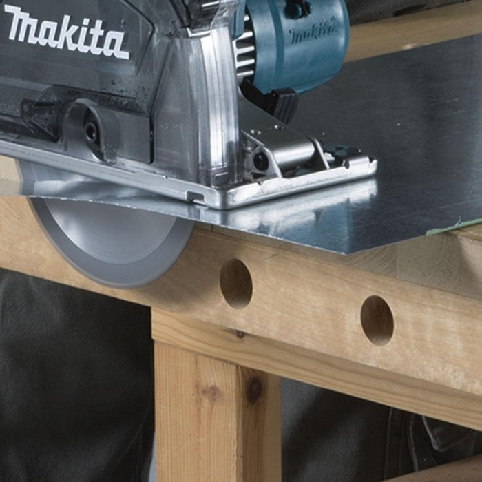 Cortador de Metal con Depósito 150mm 18V DCS553Z MAKITA