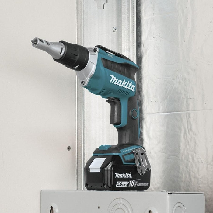 Atornillador BL 18V LXT con MakPac DFS452ZJ MAKITA