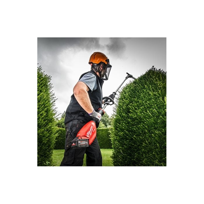 Cortasetos Extendido de 216CM Y Orientable M18 FUEL CON CUCHILLA DE 65CM M18FHETE22-802 4933498516 MILWAUKEE
