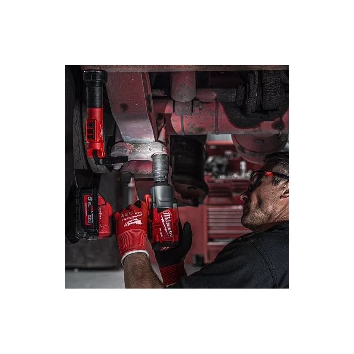 Linterna Stick Redlithium USB TRUEVIEW L4SL550-301 4933478869 MILWAUKEE