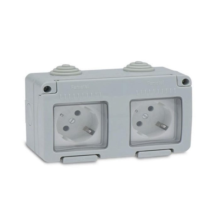 Doble Base TT Lateral Estanca 16A FAMATEL