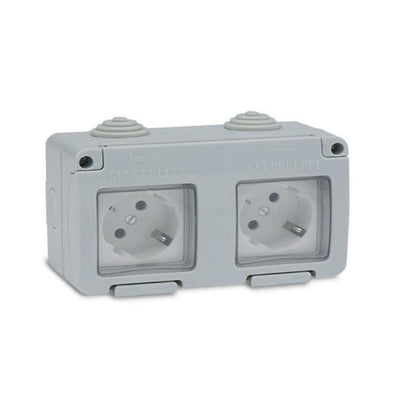 Doble Base TT Lateral Estanca 16A FAMATEL