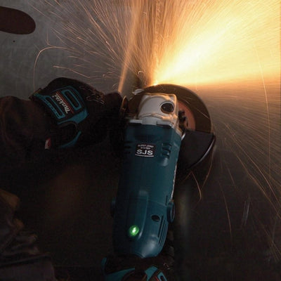 Makita GA6021C Amoladora 1.450W 150mm