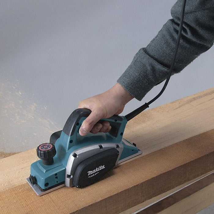 Cepillo 82mm 580W M1901B MAKITA