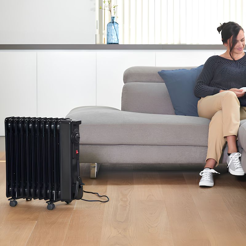 Radiador de Aceite BLACK+DECKER BXRA2300E 2300 W con Termostato Ajustable y 2 Modos de Calefacción