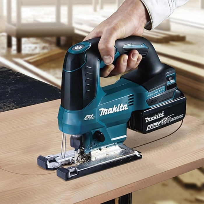 Sierra de Calar 18V LXT DJV184Z MAKITA