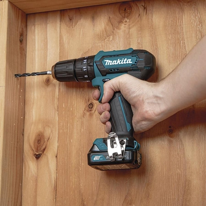 Taladro Combinado 12V + 2 baterías 2,0Ah + Cargador HP333DSAE MAKITA