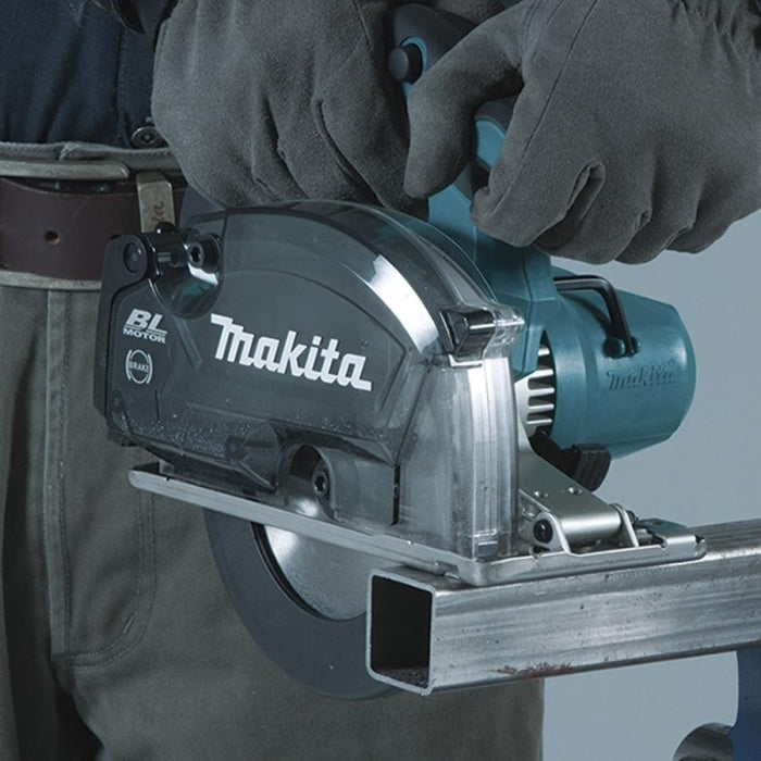 Cortador de Metal con Depósito 150mm 18V LXT DCS553ZJ MAKITA
