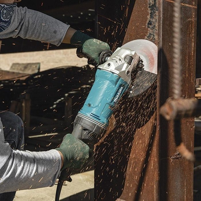 Amoladora 2.800W 230mm SAR AFT y Freno GA9070X1 MAKITA