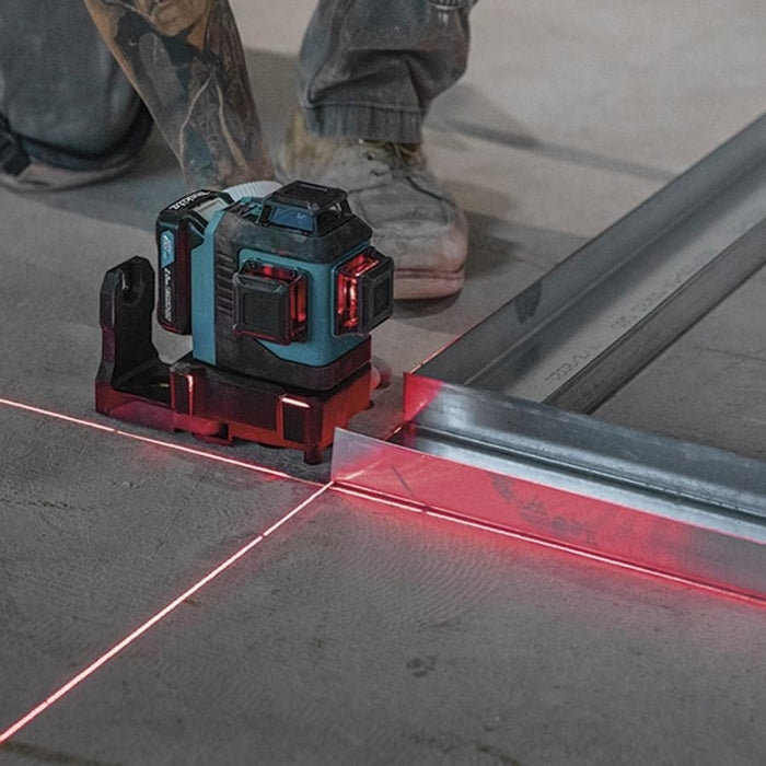 Nivel Láser de 3 líneas 12V CXT Rojo SK700D MAKITA