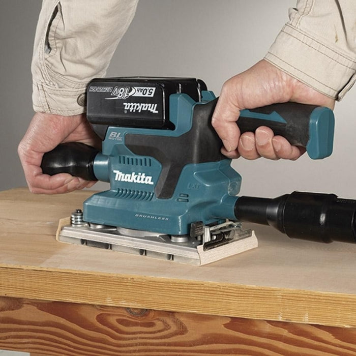 Lijadora Orbital BL 18V LXT 93 x 185mm DBO380Z MAKITA