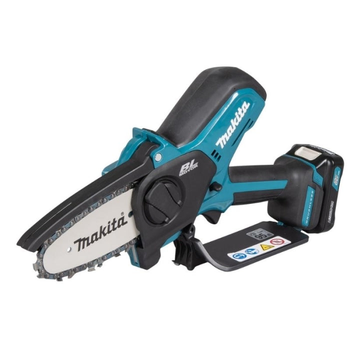 Makita UC100DZ Sierra de cadena de mano 12V CXT 10cm