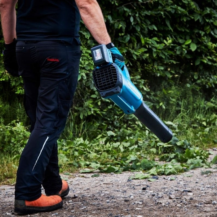 Soplador a batería MAKITA DUB184Z BL 18V LXT