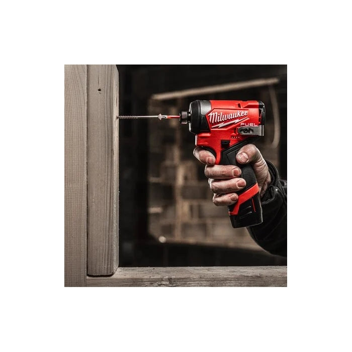 Atornillador de Impacto Subcompacto M12 FUEL 1/4 HEX M12FID2-202X 4933479877 MILWAUKEE