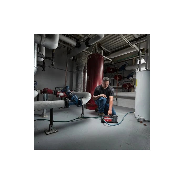 Bomba de Trasvase de Agua M18 M18BTP-0 4933471494 MILWAUKEE