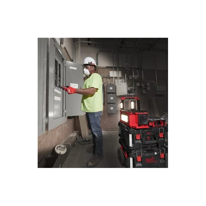 Luz De Área/Cargador Led M18 TRUEVIEW PACKOUT M18POALC-0 4933478120 MILWAUKEE