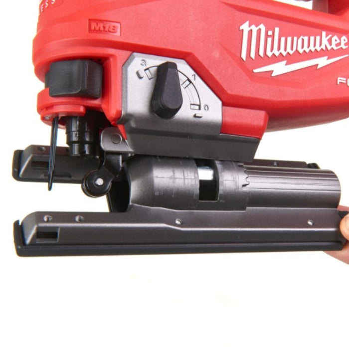 Sierra De Calar Con Empuñadura Cerrada M18 FUEL M18FJS-502X 4933464727 MILWAUKEE