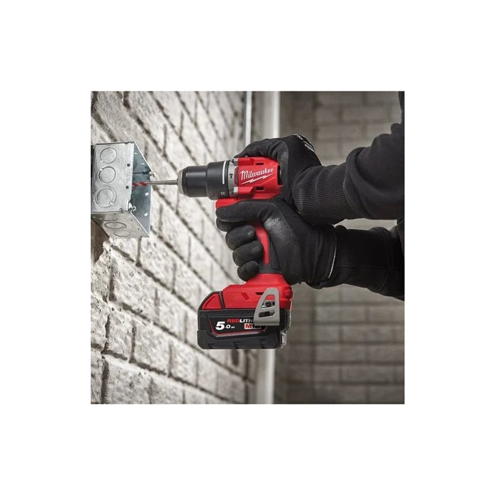 Taladro Atornillador Compacto Sin Escobillas M18 M18BLDDRC-202C 4933492833 MILWAUKEE