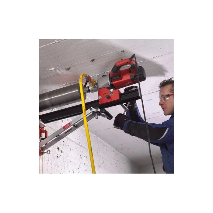 Taladro Para Perforación De Diamante De 3 Velocidades D3-152K 4933428000 MILWAUKEE