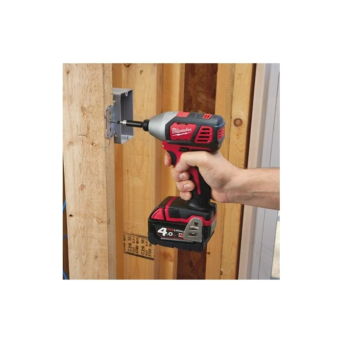 Atornillador De Impacto Compacto M18 1/4 HEX M18BID-0 4933443570 MILWAUKEE