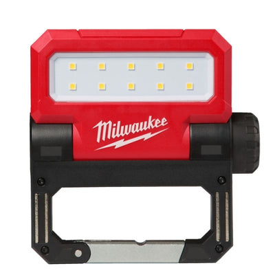 Linterna De Área REDLITHIUM USB TRUEVIEW L4FFL-301 4933479766 MILWAUKEE
