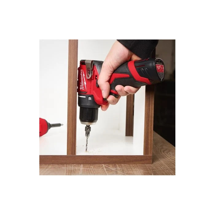 Taladro Atornillador Subcompacto M12 Sin Escobillas M12BLDDRC-402C 4933499688 MILWAUKEE