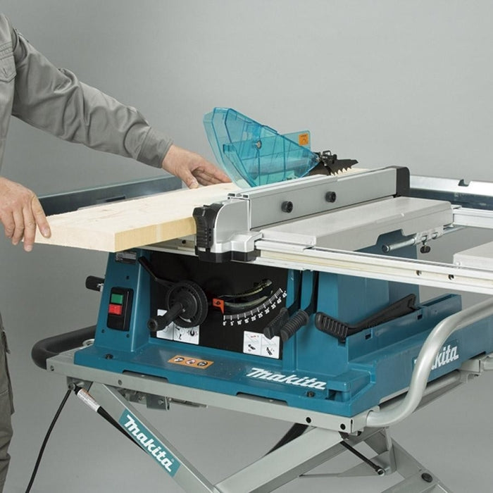 Sierra de Mesa Profesional 260mm 2704N MAKITA