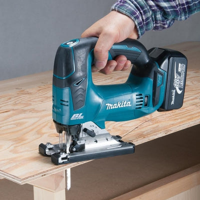 Caladora 18V BL MAKITA DJV182Z