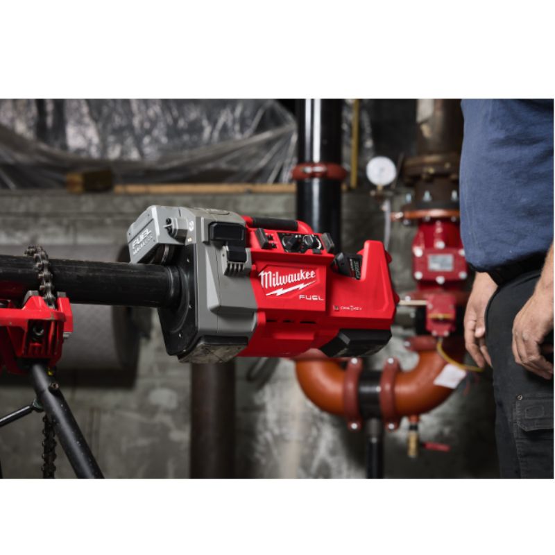 Ranuradora automática para tubos de 1 1/4" a 4" M18™ M18FRGRO114-802C MILWAUKEE