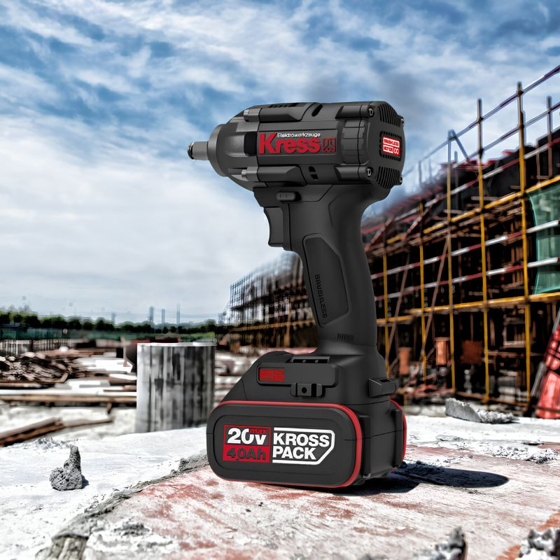 Llave de Impacto Kress KUB30.2 Brushless 20 V 300 Nm 1/2" con 2 Baterías 4 Ah, Cargador y Maletín