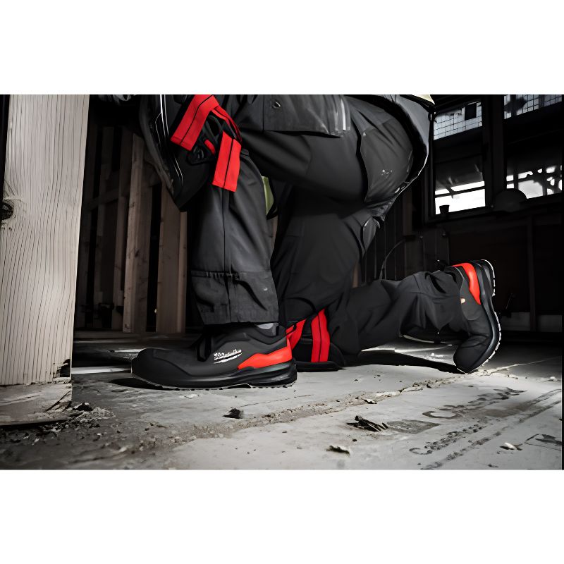 Zapato de seguridad Milwaukee FLEXTRED™ 1L110133 S1PS ESD FO SR talla 38 - Ref. 4932493690