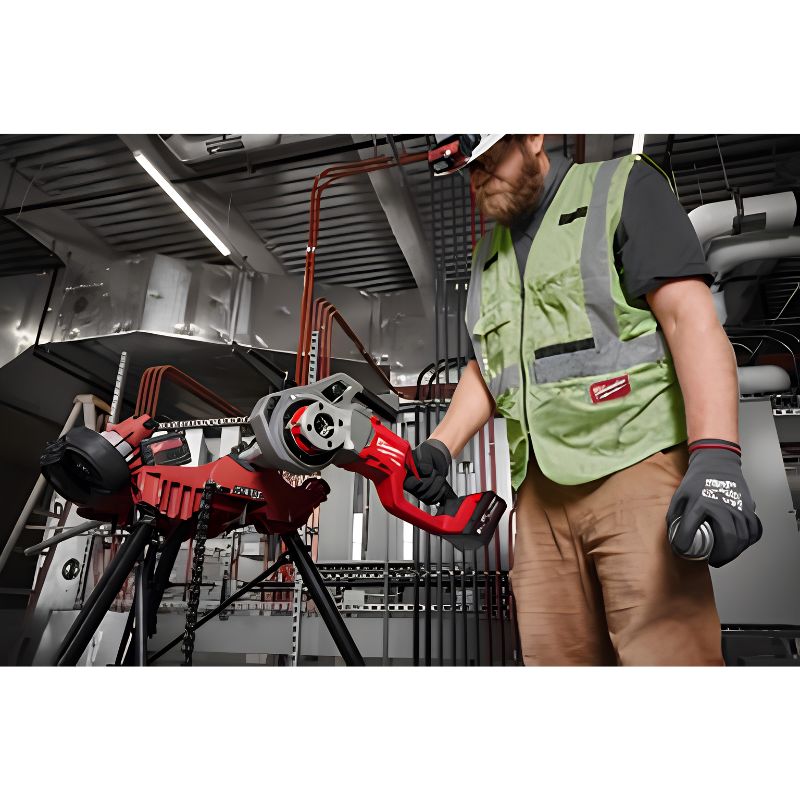 Roscadora compacta Milwaukee M18 FUEL™ ONE-KEY™ FORCE LOGIC™ M18 FPT114 hasta 1 ¼″