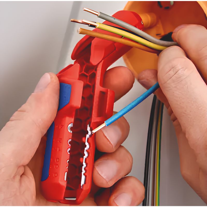 Pelacables universal KNIPEX ErgoStrip 16 95 01 SB para diestros