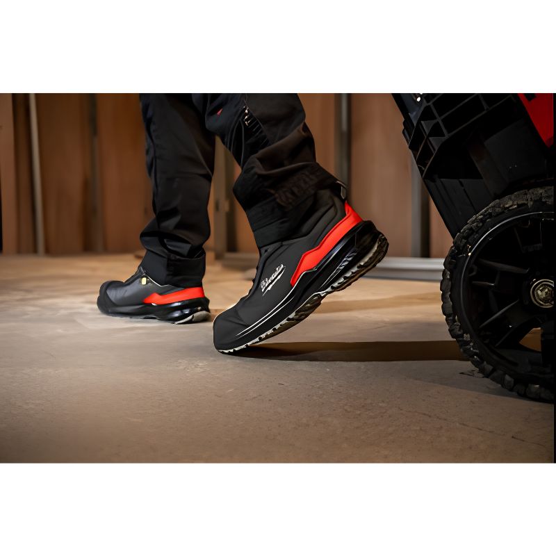 Zapato de seguridad Milwaukee FLEXTRED™ 1L110133 S1PS ESD FO SR talla 37 - Ref. 4932493689