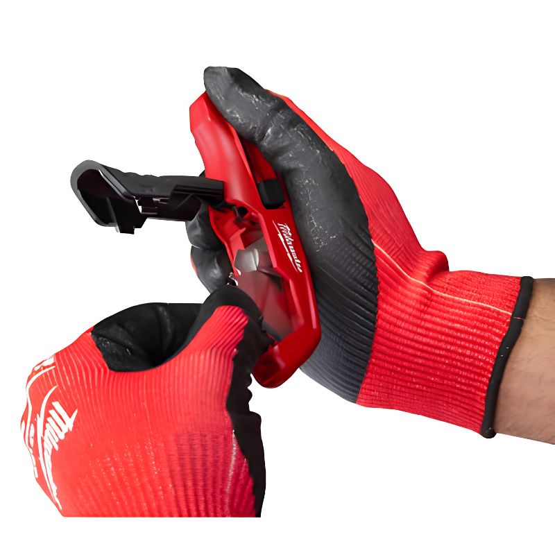 Cuchillo Retráctil Compacto Milwaukee con Pelacables y Almacenamiento de Hojas - Ref. 4932492379