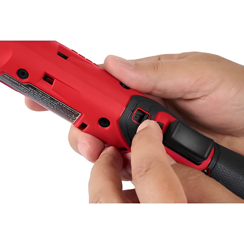 Llave de carraca Milwaukee M12 FUEL™ 3/8" M12 FIR38G2-0 12 V 95 Nm - Ref. 4933498936