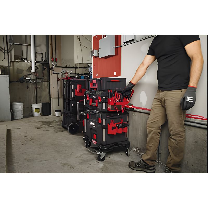 Soporte multifunción Milwaukee PACKOUT™ para herramientas largas - Ref. 4932498649