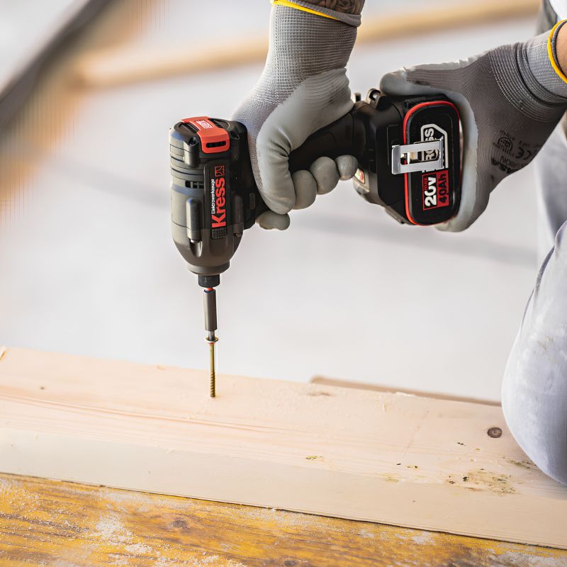 Atornillador de Impacto Brushless Kress KUB60.2 20 V 4,0 Ah 230 Nm con 2 Baterías y Maletín